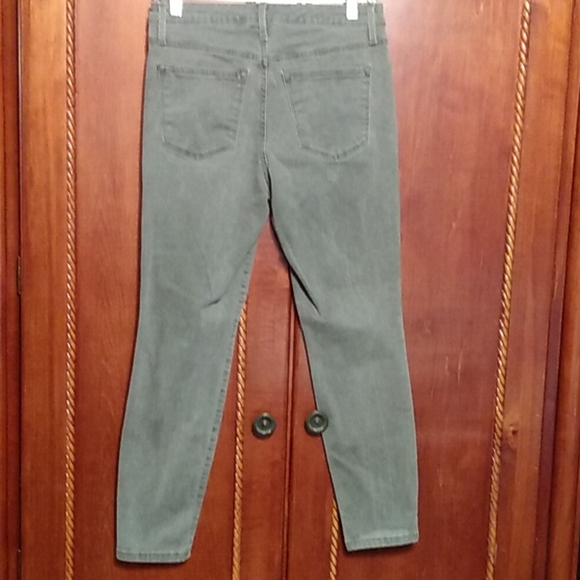 Lot of 2 Women's New Directions Size 6R Skinny Jeans - Picture 6 of 9